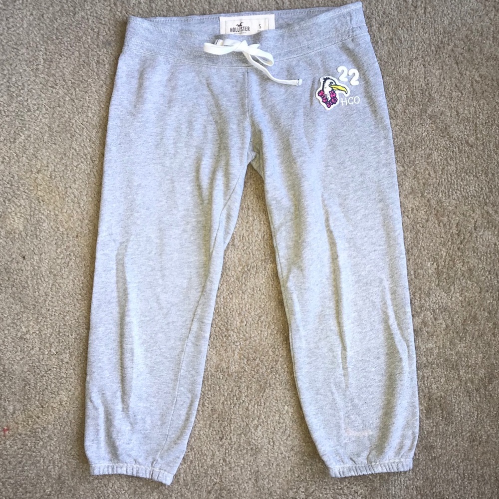 Hollister cropped sweats size small
